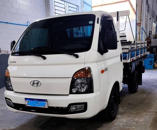 HYUNDAI HR 2.5 LONGO COM CAÇAMBA 4X2 16V 130CV TURBO INTERCOOLER DIESEL 2P MANUAL